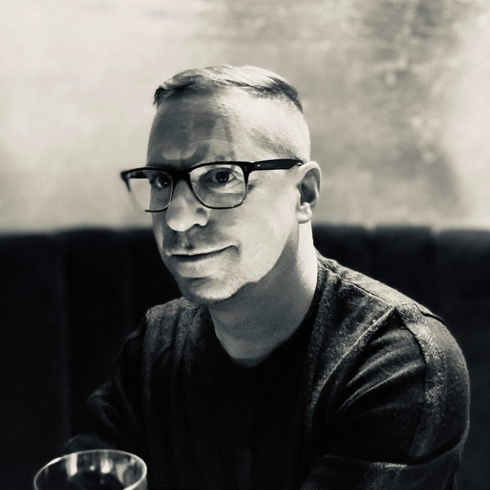 Meet your Posher, Corey